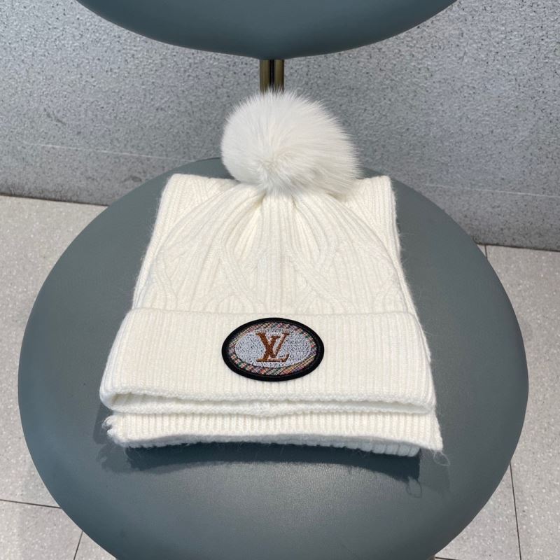 Louis Vuitton Caps Scarfs